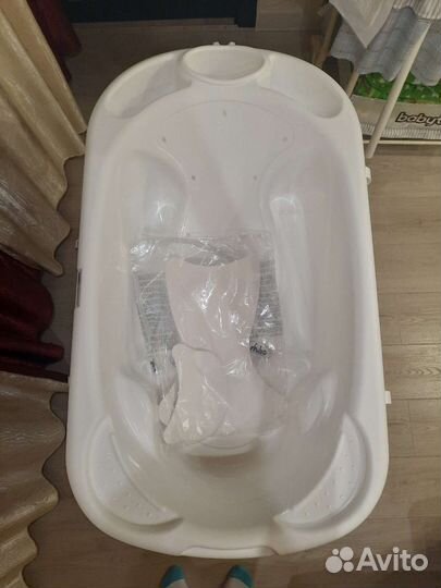 Детская ванна с пеленальным столом