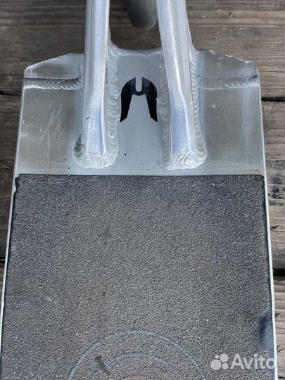 Дека ethic lindworm v4