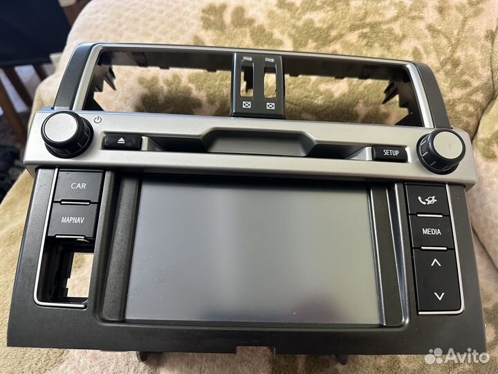 Магнитола на Toyota prado 150