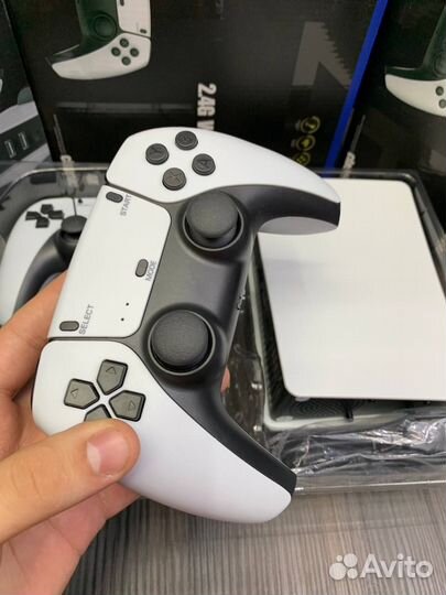 Новая игровая приставка (20 000 встроенных игр)