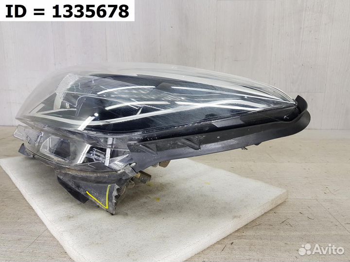 Фара левая Renault Kaptur