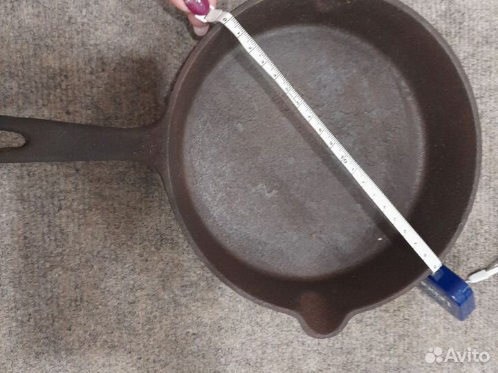 Сковороды чугунные