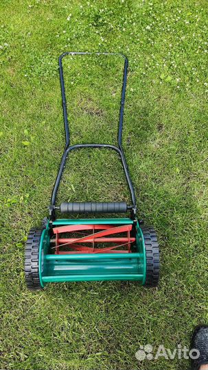 Косилка ручная