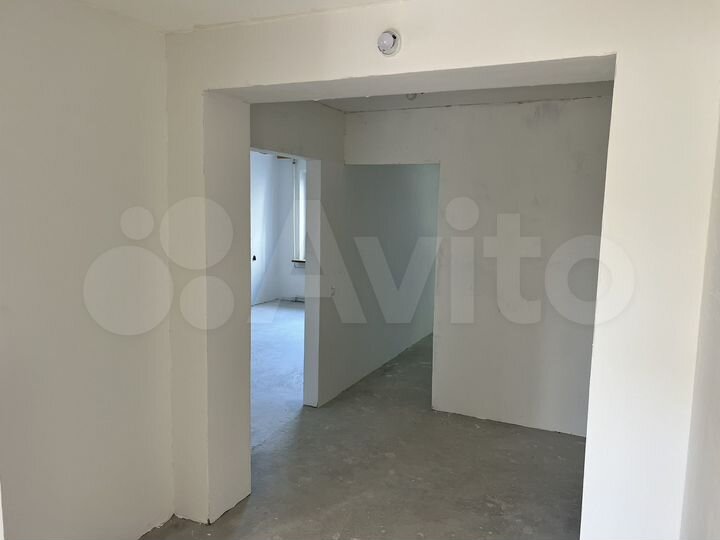 3-к. квартира, 65 м², 1/5 эт.