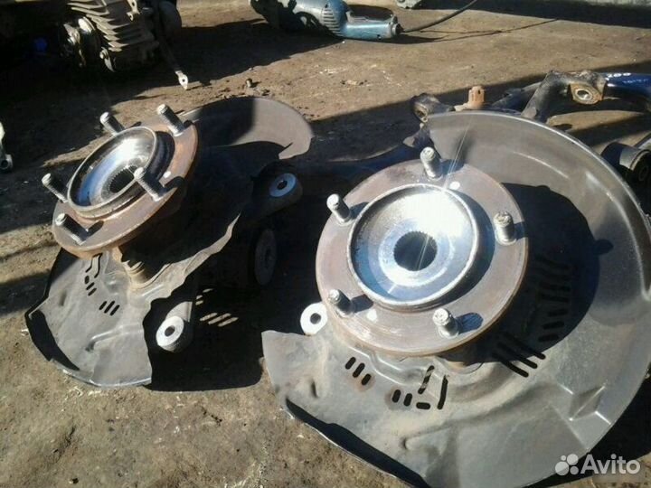 Ступица передняя Toyota Land Cruiser 200