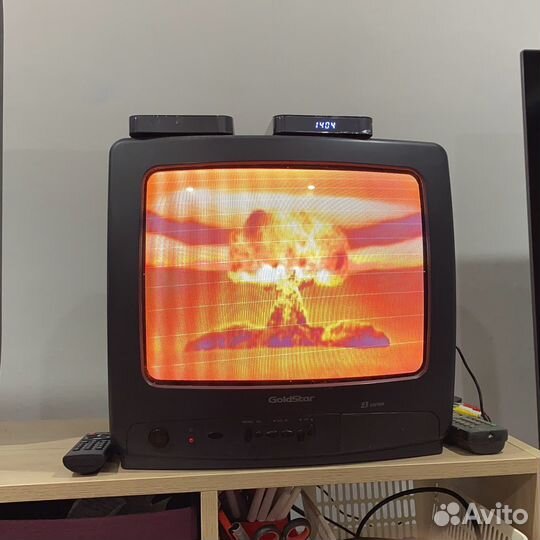 Смарт тв приставка с халявой для любого телевизора