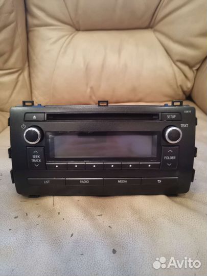 Штатная магнитола auris