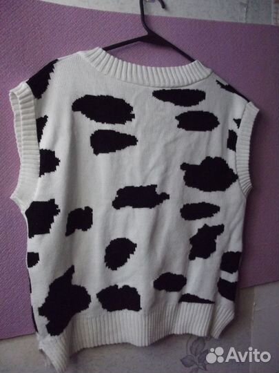 Жилетка женская вязаная