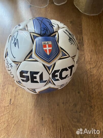 Футбольный мяч с автографами цска 2015 год