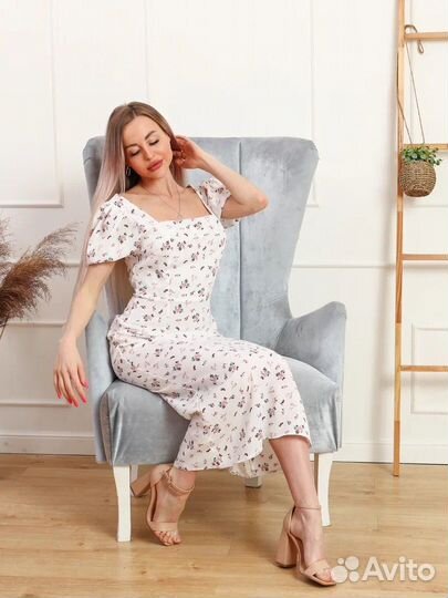 Платье женское 42 44