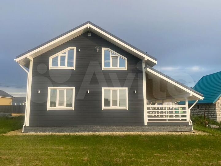 Коттедж 150 м² на участке 7 сот.