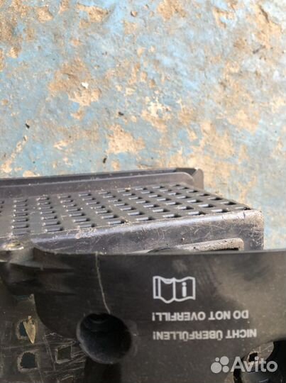 VW Passat 2fsi запчасти на мотор