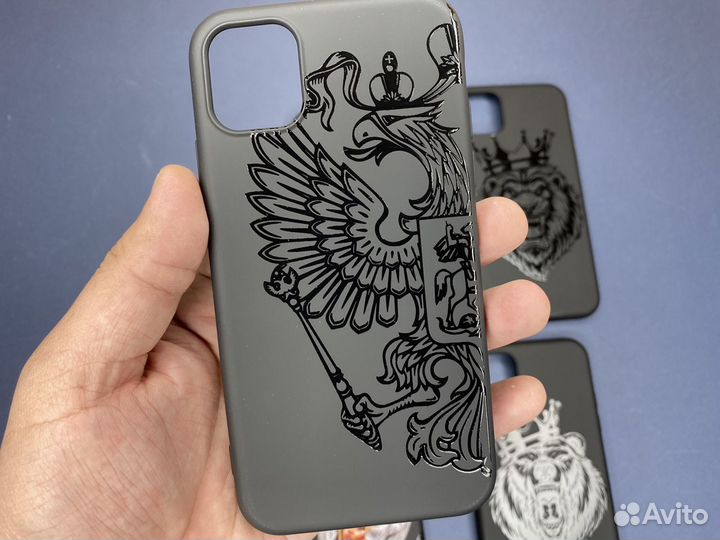 Чехол на iPhone 11