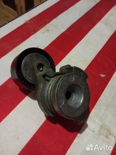 Натяжитель ремня BMW E70 4.8