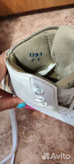 Фигурные коньки jackson artiste