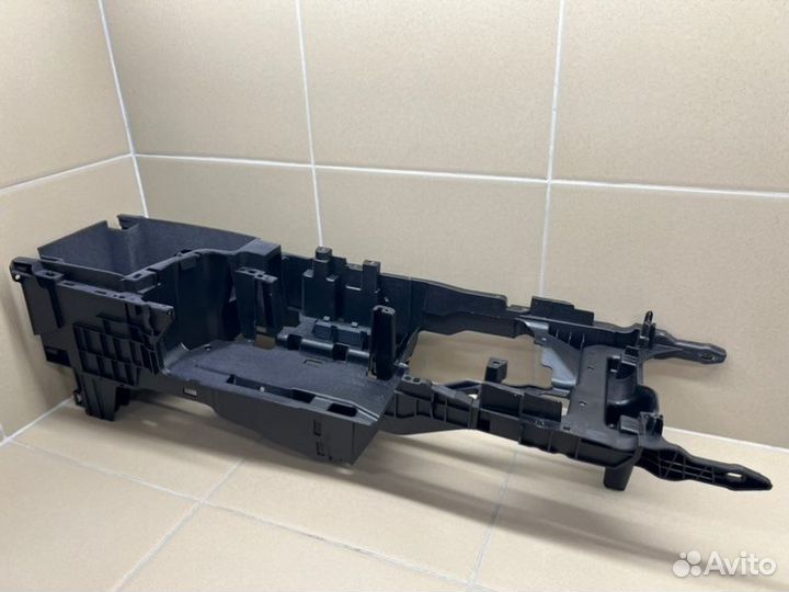 Консоль Volvo Xc90 80 тыс.км. 2.0 D420T2 2020