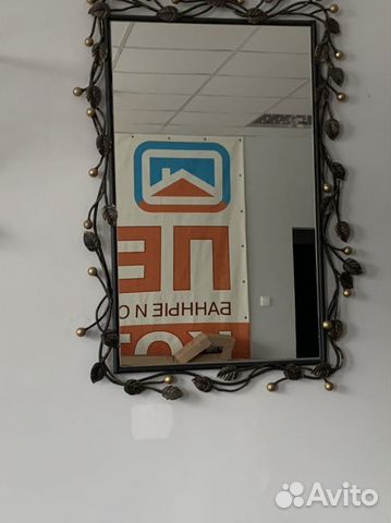 Новое Зеркало в кованном обрамлении