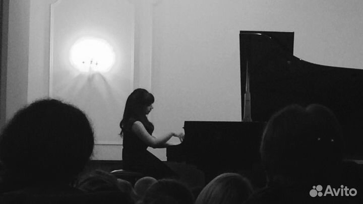 Репетитор по фортепиано/сольфеджио/концертмейстер