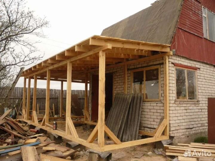 Бригада строителей