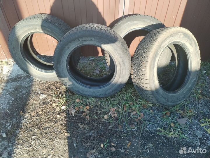 Nokian Tyres Nordman 4 215/65 R16