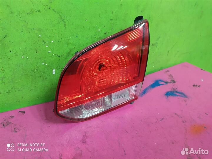 Фонарь правый на крышку багажника VW Golf 6 Гольф