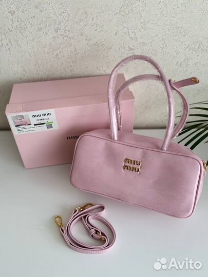 Сумка Miu Miu через плечо