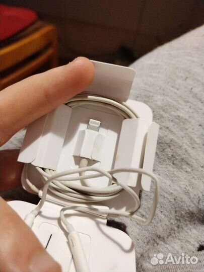 Наушники earpods