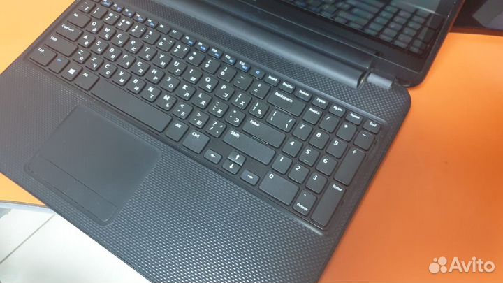Ноутбук - Dell Inspiron 3521- 0TF
