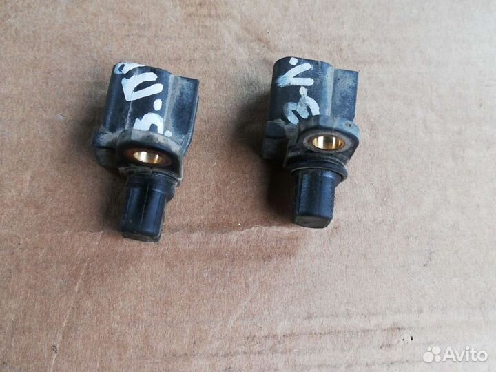 Датчик абс Форд Фокус 3