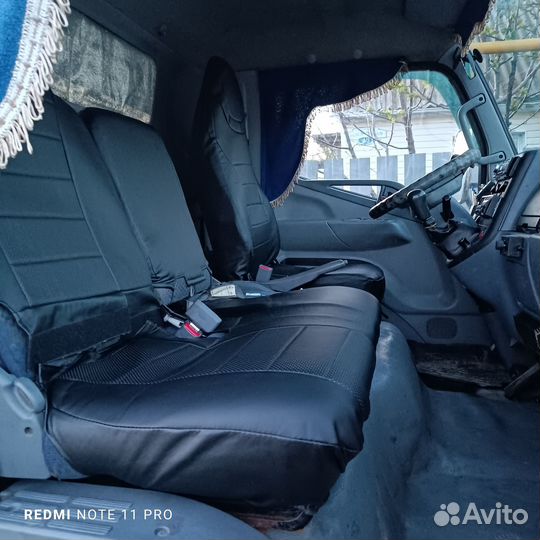 Mitsubishi Fuso Canter с КМУ, 2011