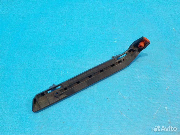 Кронштейн переднего бампера левый opel Astra J GTC