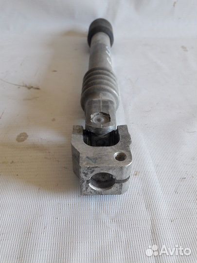 Рулевой карданчик бмв е60,е61