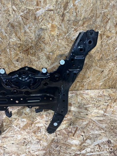 Подрамник передний Bmw X1 U11