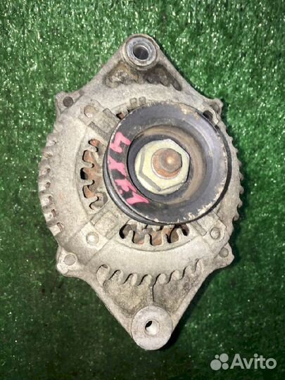 Генератор 4XE1 isuzu Gemini 8970275681