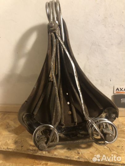 Седло ретро СССР на велосипед