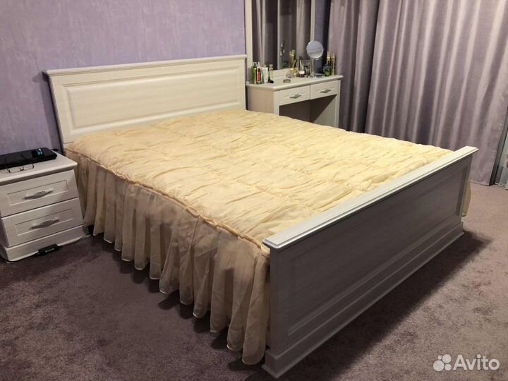 Покрывало бежевое 160х200 новое