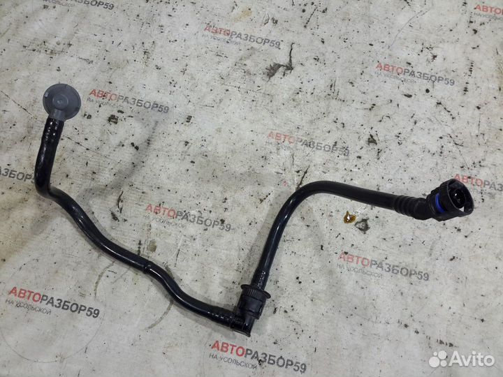 Трубка вакуумника BMW X4 F26