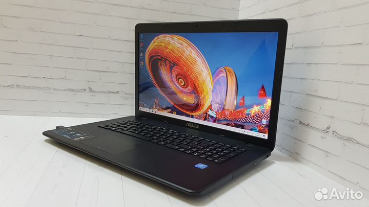 Быстрый ноутбук Asus 4ядра/17.3