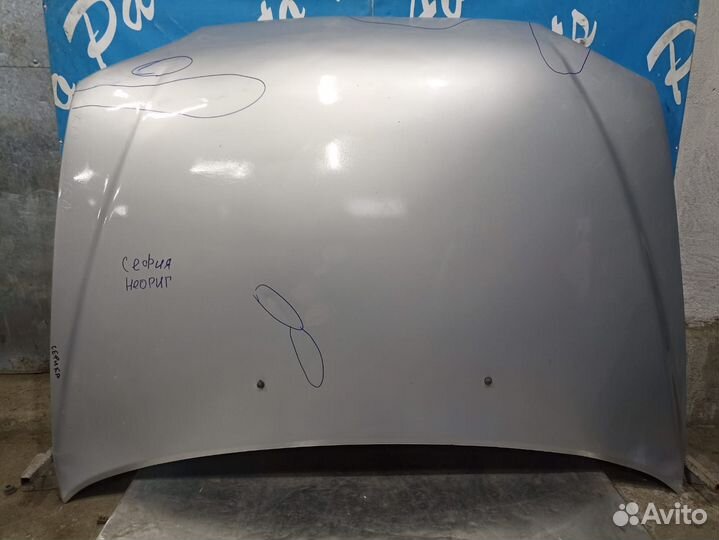 Kia Sephia капот с дефектоами