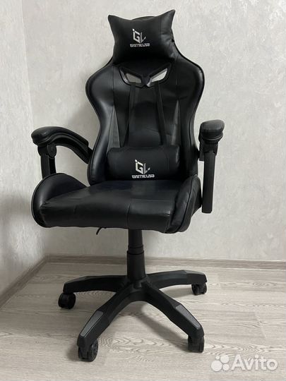 Компьютерное кресло