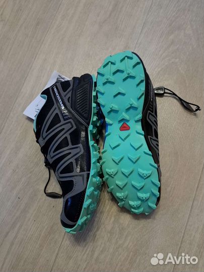 Кроссовки Salomon новые размер 39 или 39,5