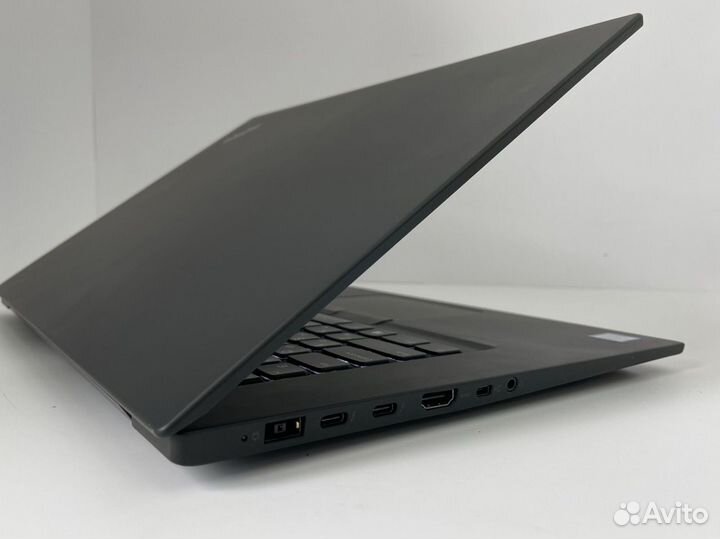 Thinkpad P1 i7-9, Quadro T1000, SSD1tb, RAM32