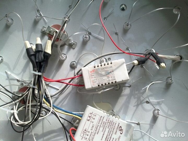 Светодиодные люстры