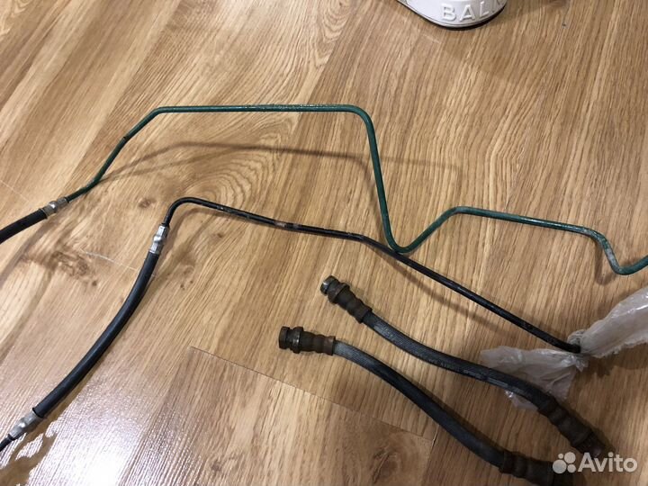 Тормозые трубки megane 2