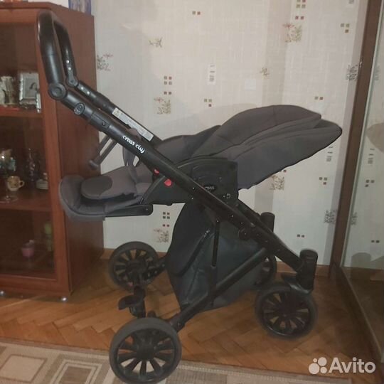 Прогулочная коляска anex cross city