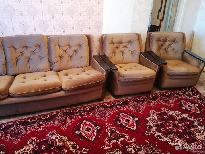 Диван и 2 кресла