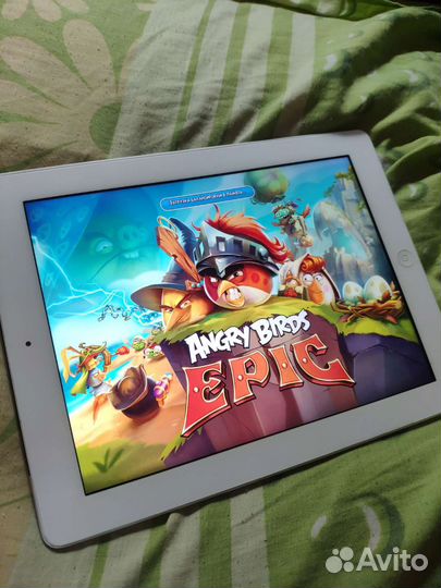 iPad 4 Чехлами и Коробкой