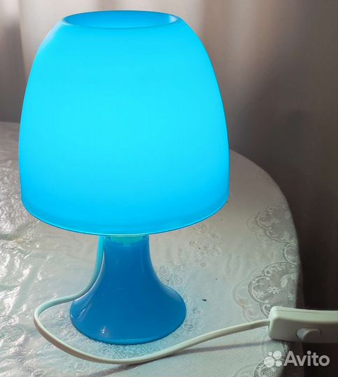 Настольный декоративный светильник