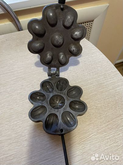 Вафельница орешница СССР