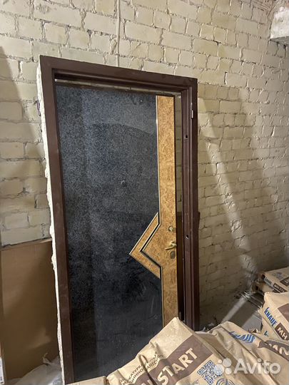 Дверь входная бу